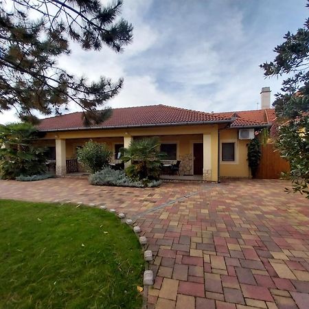 Harkány Spengler Apartman מראה חיצוני תמונה